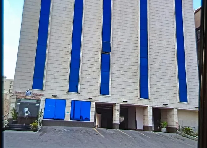 Manazel Al Toot Serviced Apartments